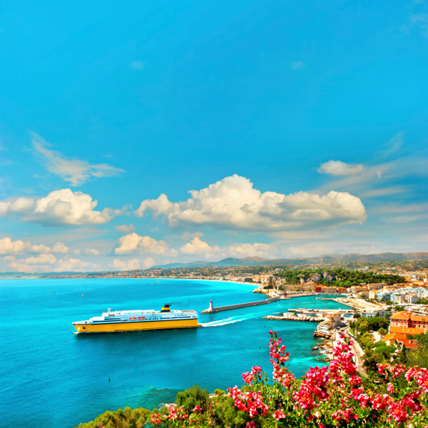 Costa Azzurra: a Nizza, tour romantico e hotel di lusso