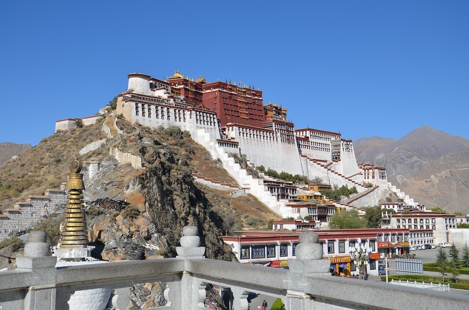 Tibet: alla scoperta del “Tetto del mondo”