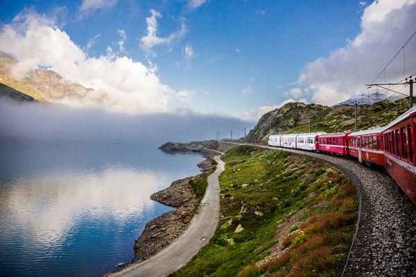 Alpi, come viaggiare in treno gratis